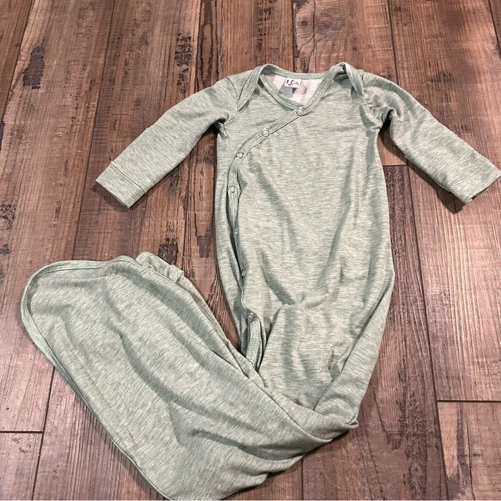 Green Baby Sleep Gown‎